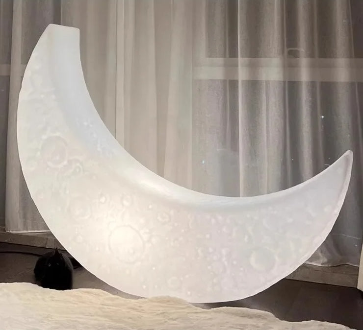 Why Everyone’s Obsessed with This Lunar Lamp Moon Chair