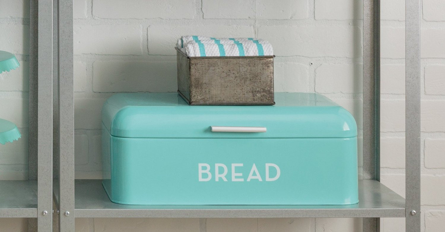 Retro Bread Box - OddGifts.com
