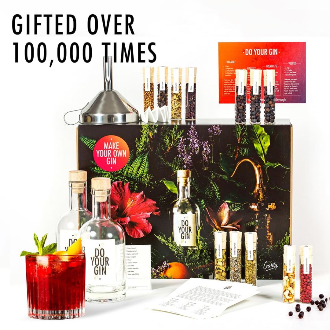 A gin making botanicals gift set with text saying, 'Gifted over 100,000 times'