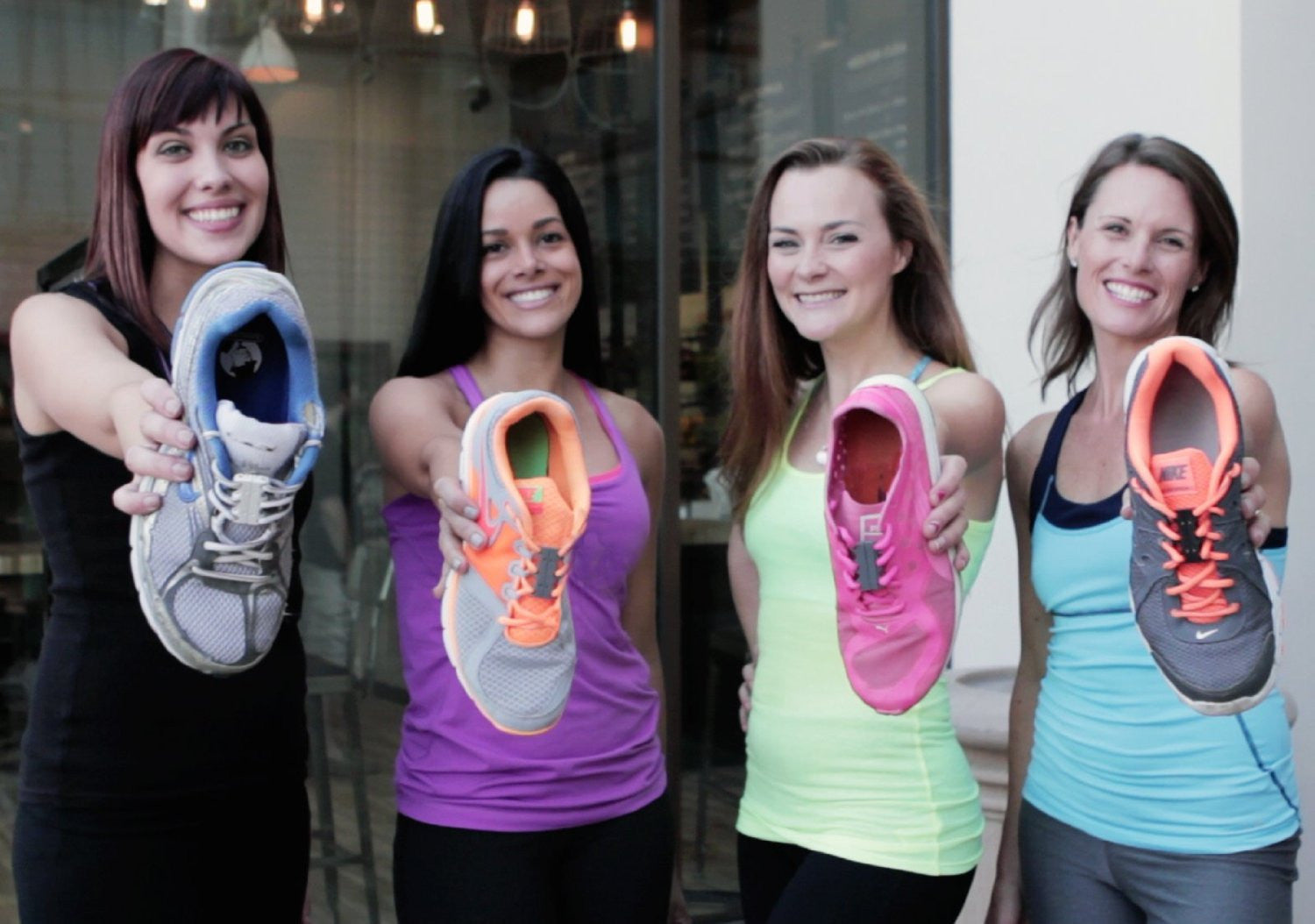Magnetic Shoelaces - OddGifts.com