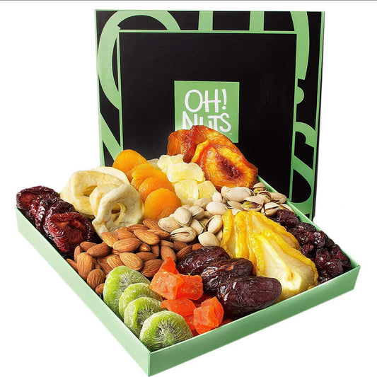 Holiday Nut And Dried Fruit Gift Basket - oddgifts.com