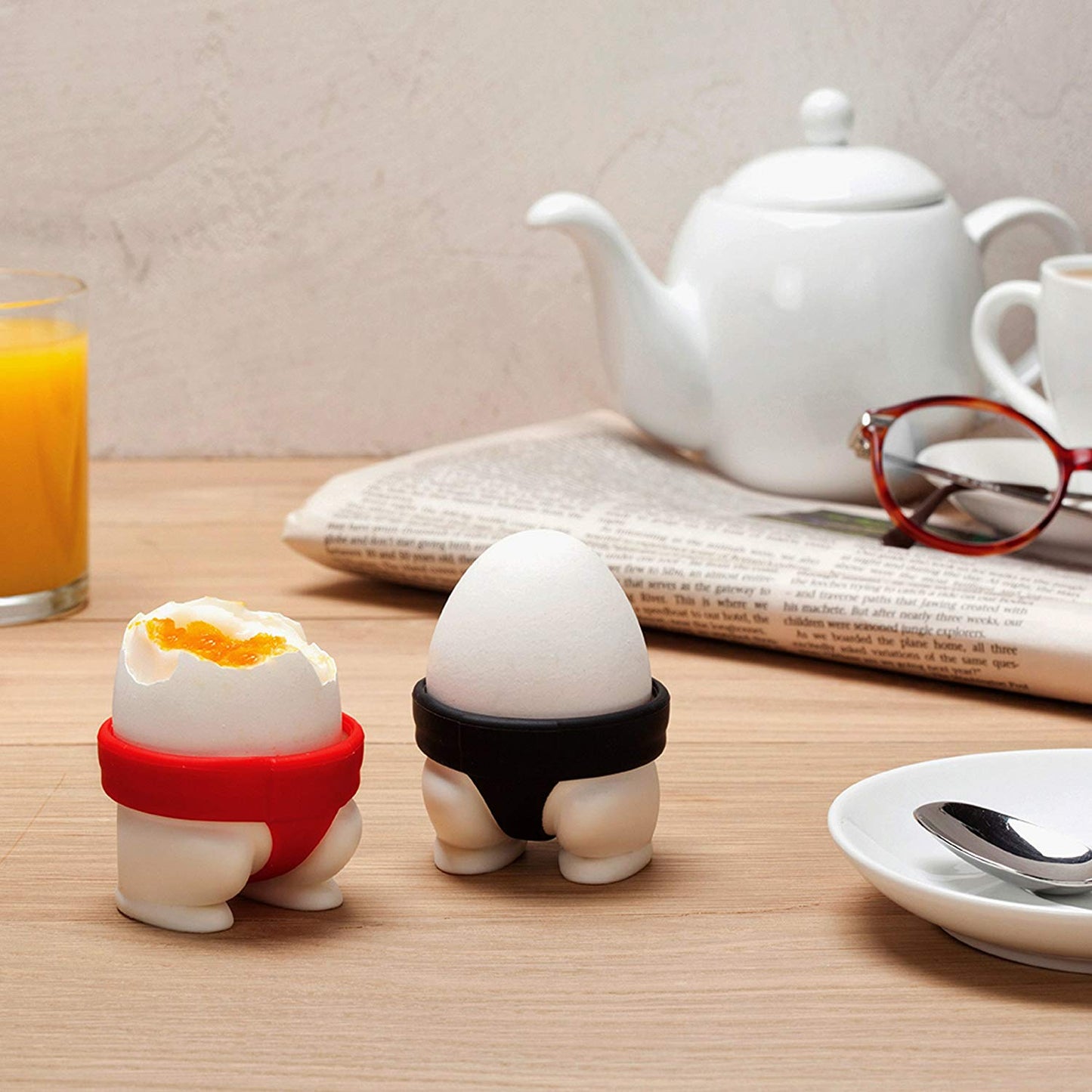 Sumo Egg Cups - oddgifts.com