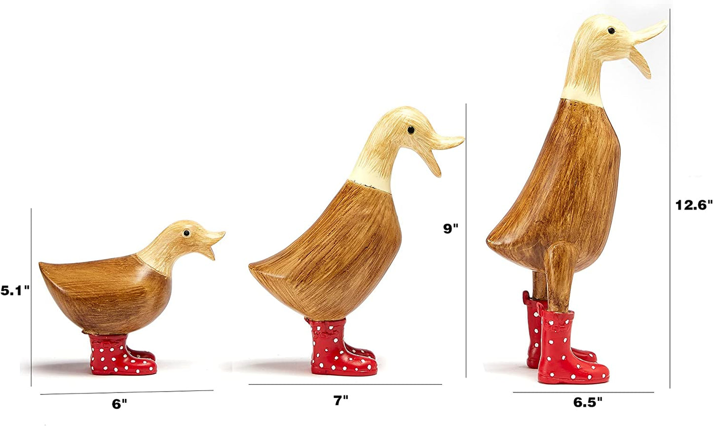 Size measurements for 3 garden ducks wearing red and white wellington boots. The three sizes measurements are, 5.1 inches, 9 inches and 12.6 inches