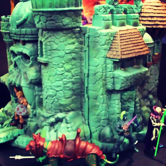 Masters of the Universe Castle - OddGifts.com