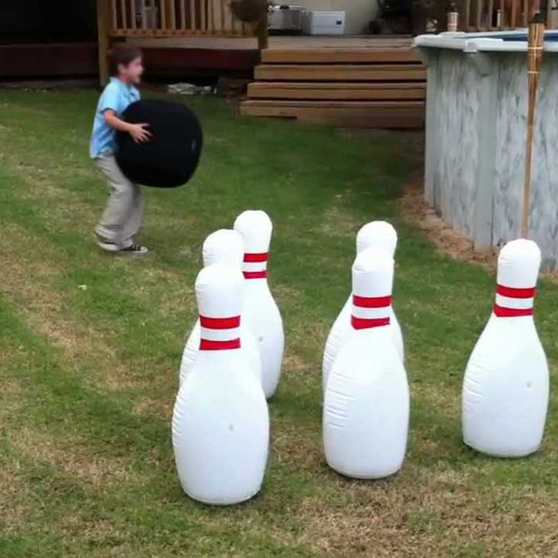 Giant Bowling Pins - OddGifts.com